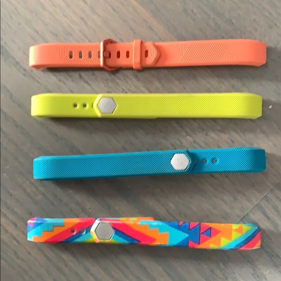 Fitbit Alta HR - Picture 3 of 7